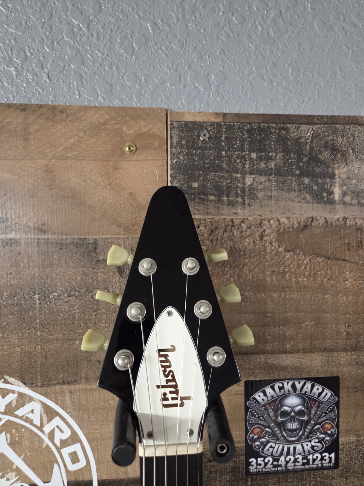 1998 Gibson Flying V ‘67 Cherry w/OHSC 7.3 Lb