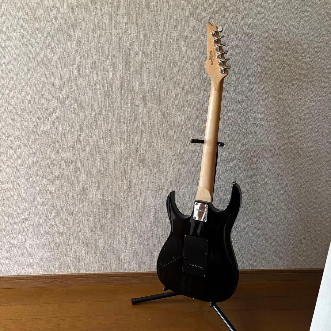 Good condition Ibanez RG-120 RG series metal maple fingerboard