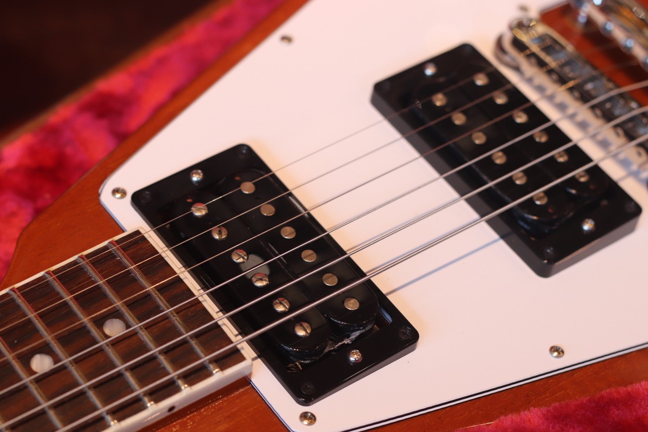 Gibson 70s Flying V Antique Natural Original Collection