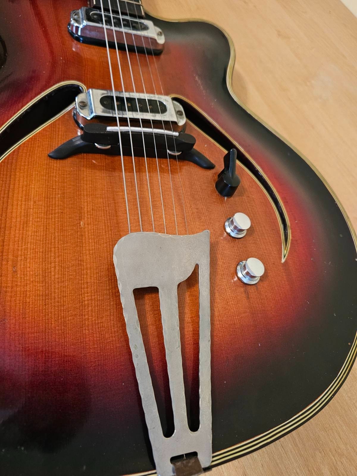 70s Musima Record GDR Germany Electric Guitar Vintage and very Rare