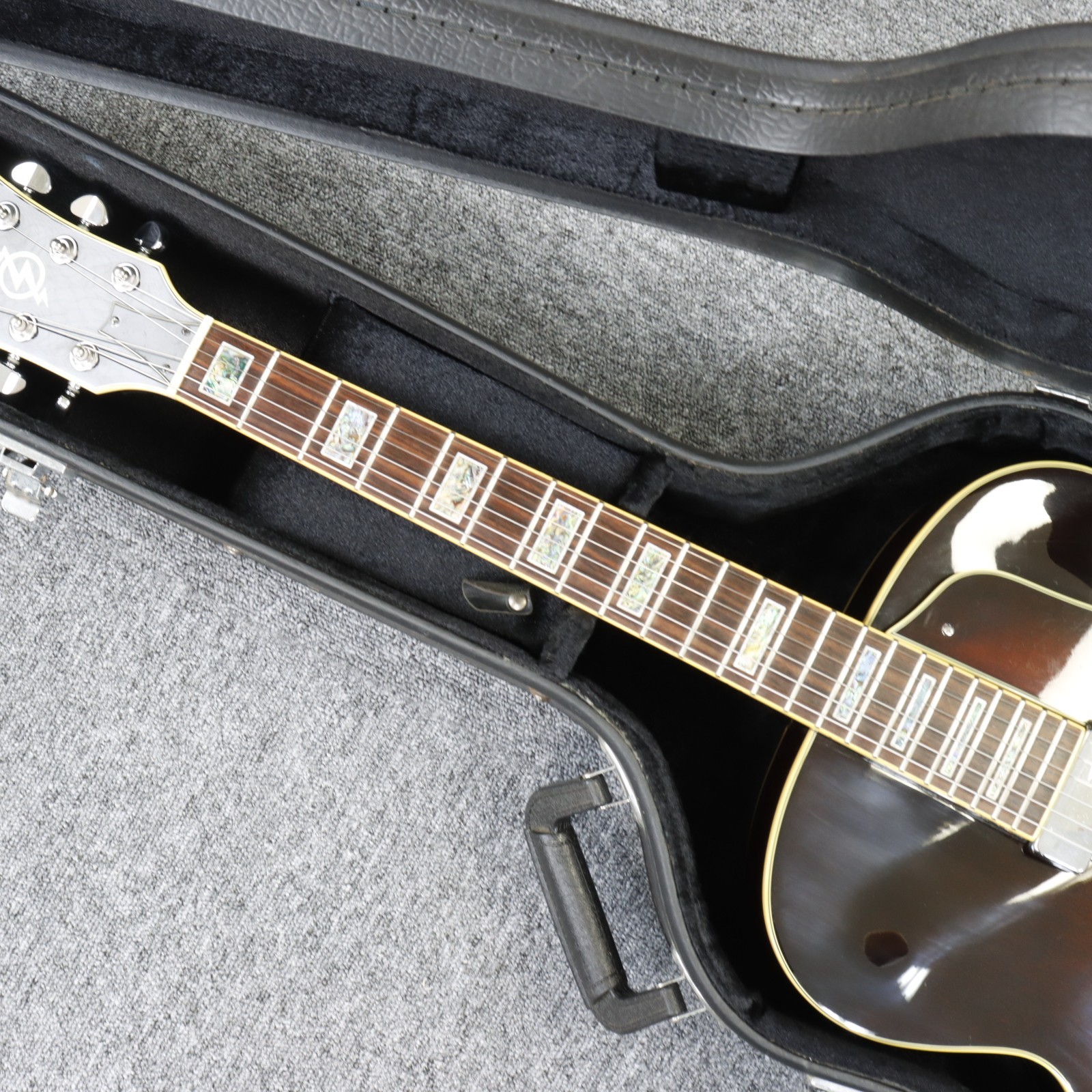 Ibanez AF84E-DVS Artcore 2005 – 2009 – Dark Violin Sunburst