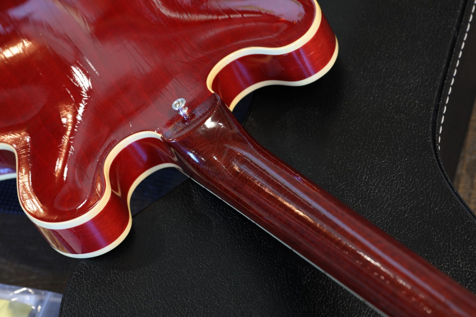 Unplayed! Gibson CS Murphy Lab ’61 ES-335 Historic Light Aged Cherry + COA OHSC
