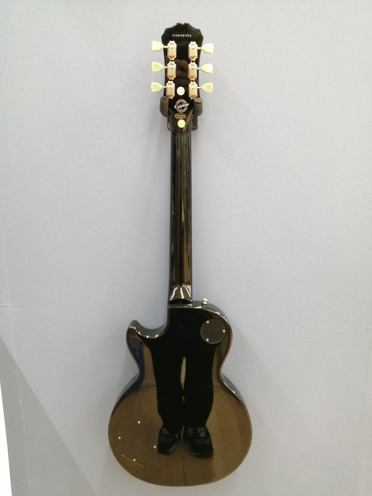 EPIPHONE LES PAUL STUDIO Used Mahogany body Pau Ferro fingerboard w/Soft case