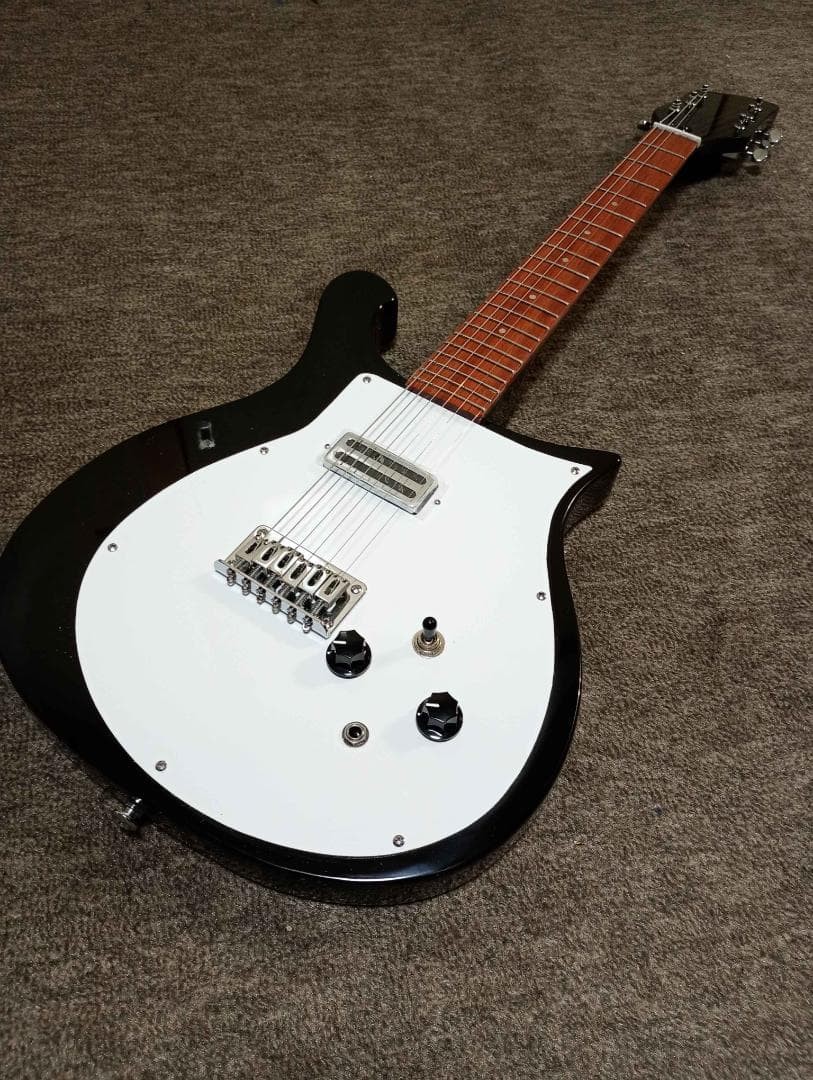 Ricken 425 model super valuable Beatles specification
