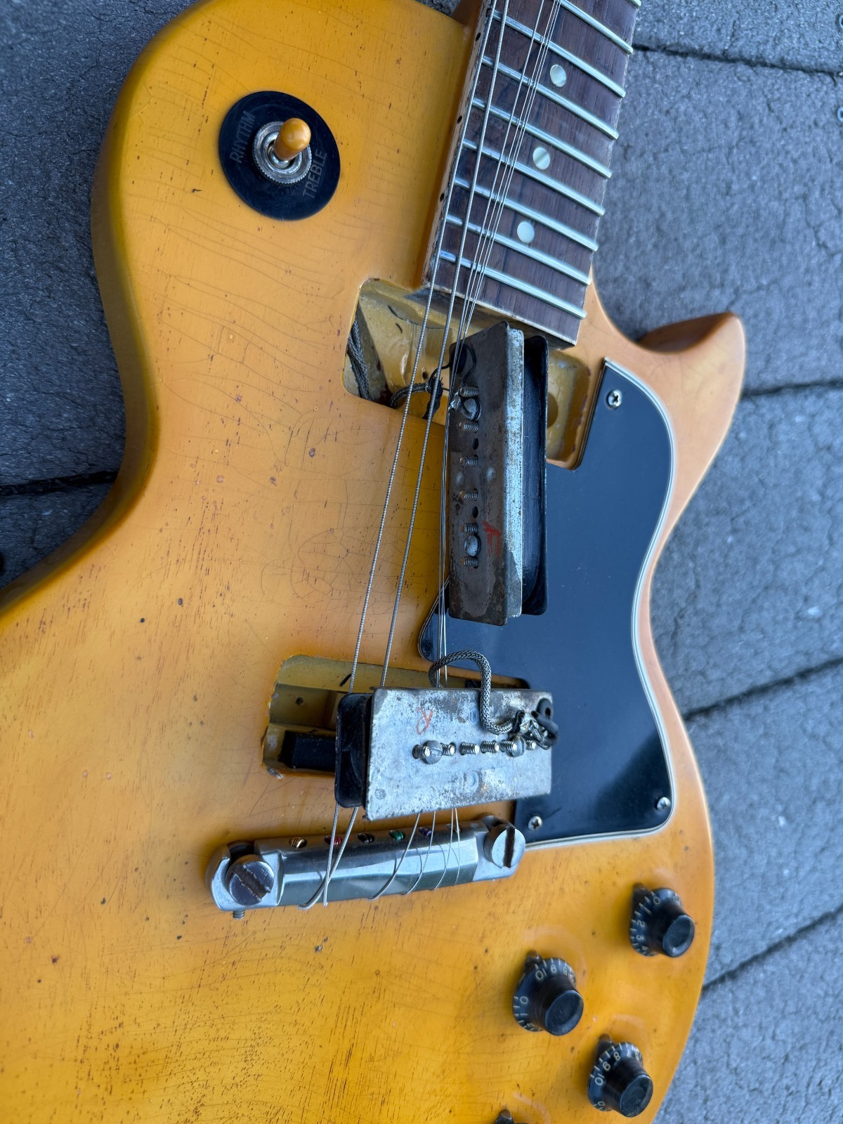 Vintage Gibson Les Paul Special – TV Yellow