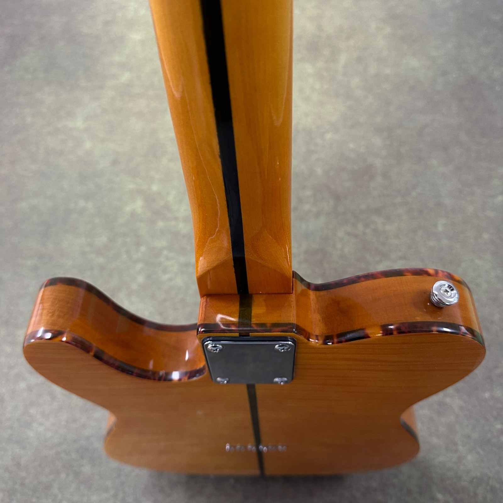 Anderson Mad Cat Amber Electric Guitar Fixed Bridge Maple Fingerboard