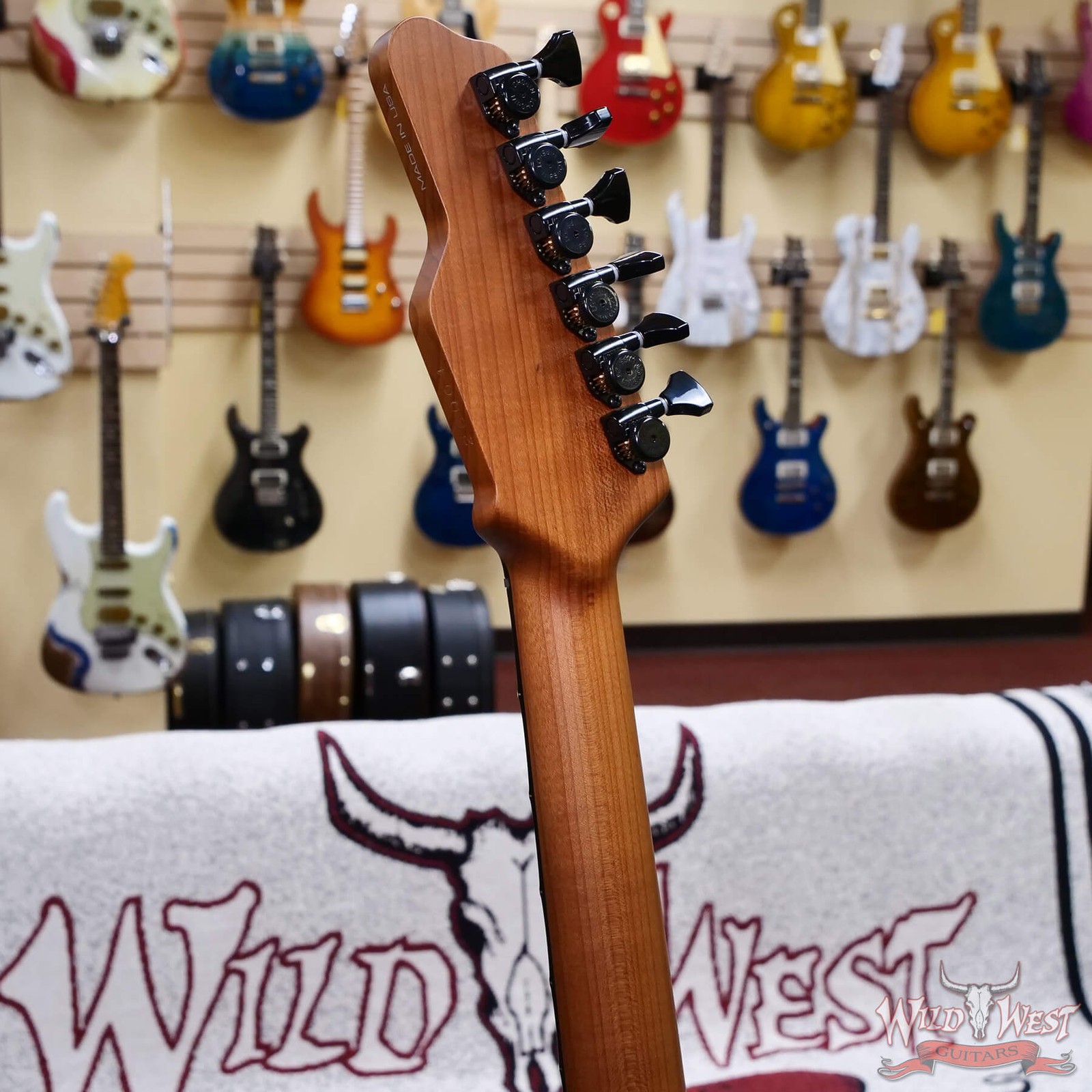 James Tyler USA Studio Elite HD HH Roasted Maple Neck Neon Green Shmear 7.45 lbs