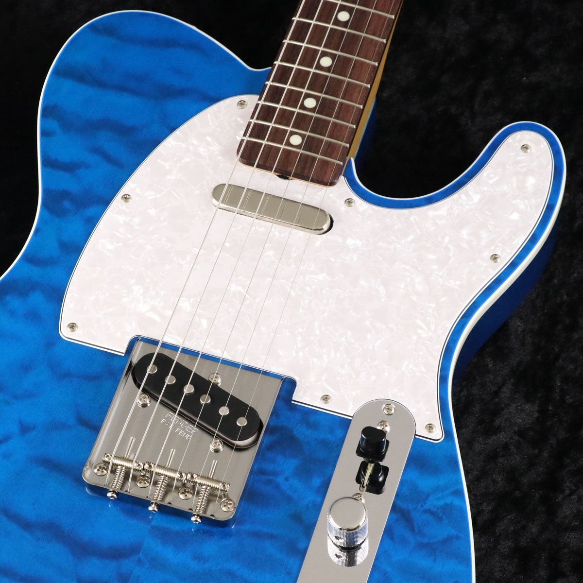 Fender /FSR MIJ Traditional 60s Custom Telecaster Quilted Maple/Ash Translucent
