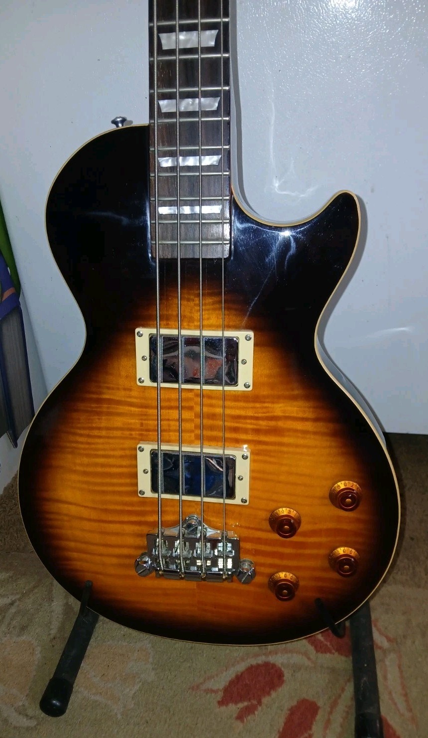 Epiphone Les Paul Standard 4 String Electric Bass Guitar in Tobacco Sunburst A++