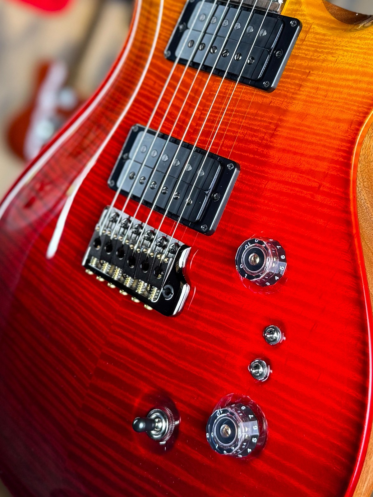 PRS Custom 24-08 “10 Top” Sprayer’s Choice Wood Library – Orange to Yellow Fade