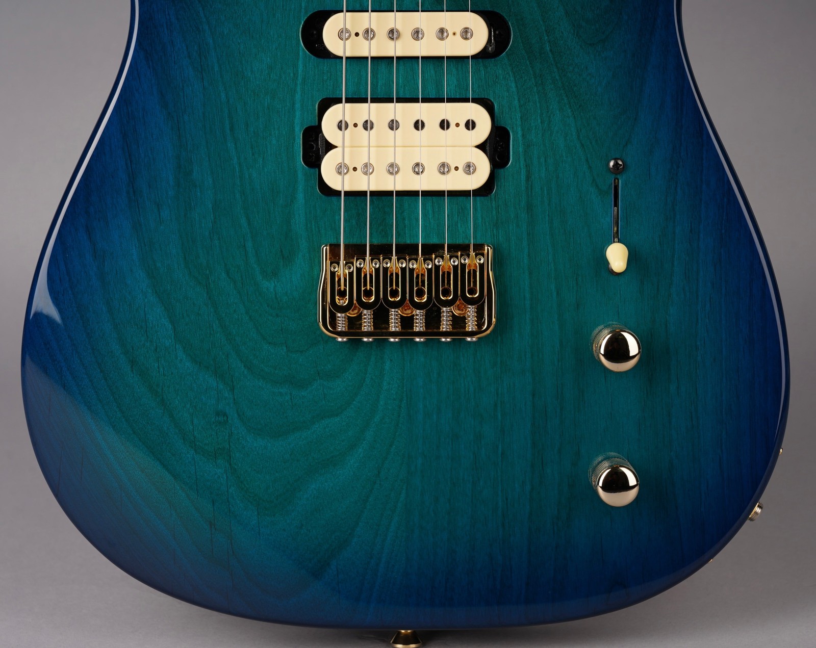 Kiesel Solo HSS – Alder/Maple/Birdseye – Aqua Burst