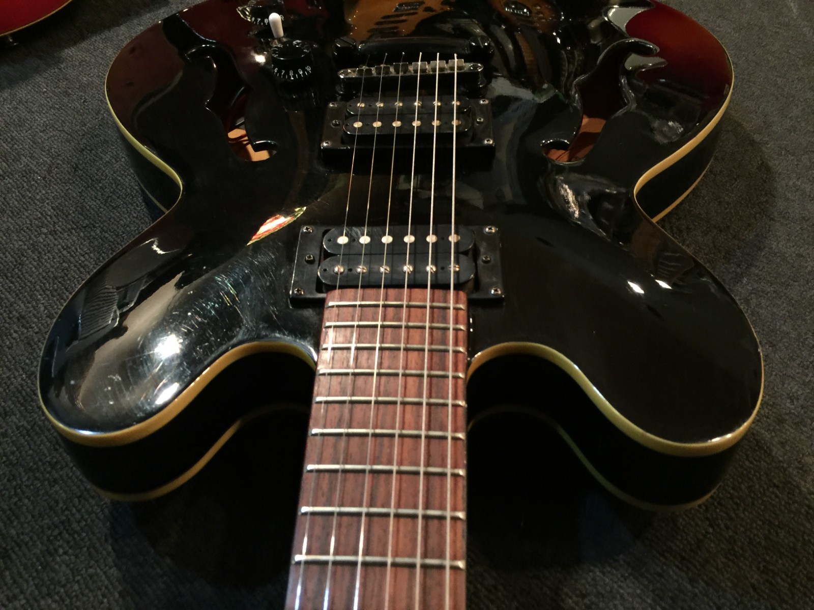 No.043125 Epiphone DOT STUDIO BLK EX