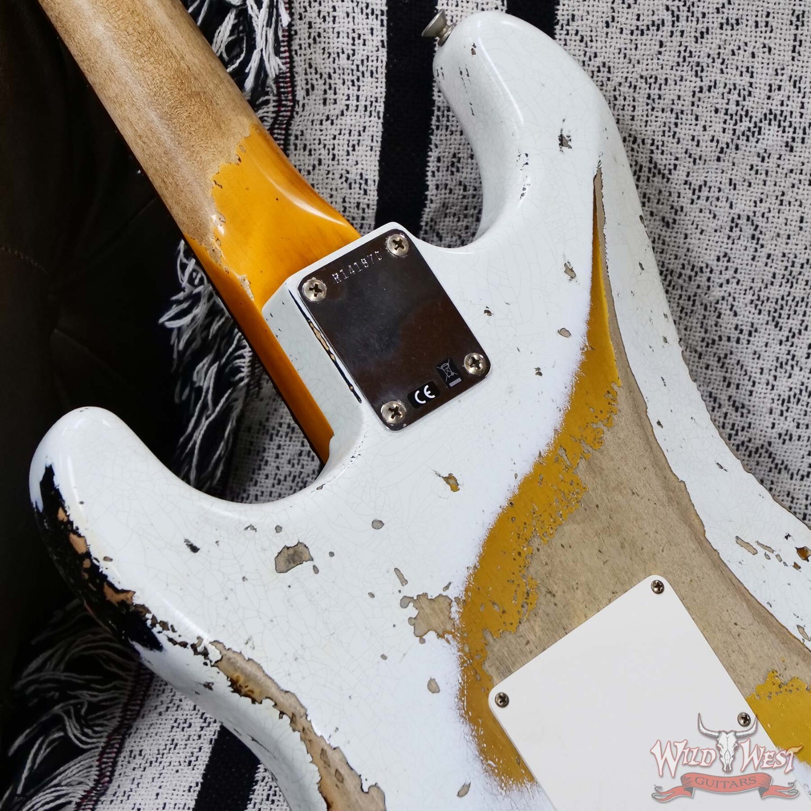 Fender Custom Shop Wild West White Lightning Stratocaster HSH Floyd Rose RW 8.10