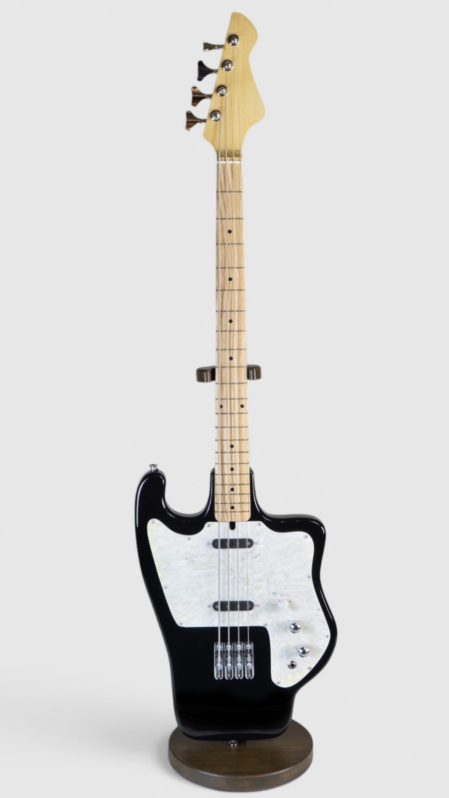 Tonika Bass Style 4-String Electric Guitar Vintage Eastern Europe Rare Vibe
