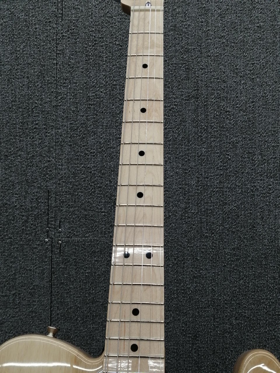 FENDER JAPAN TRADNLⅡ 70s TELE THINLINE Telecaster-type Electric Guitar