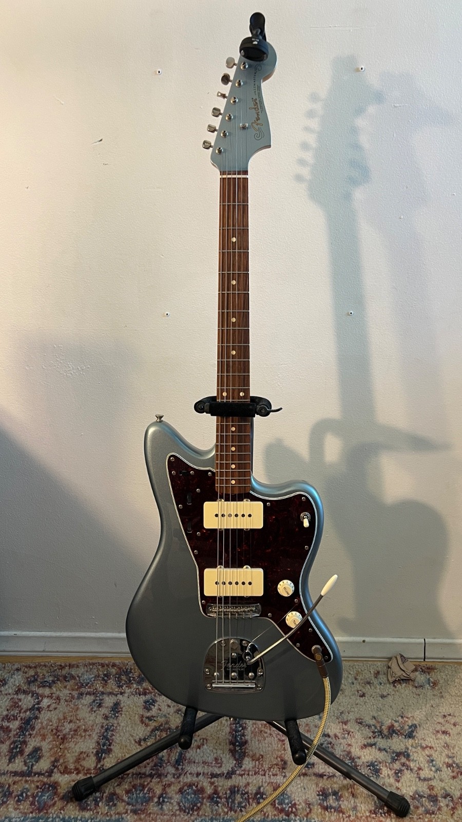 Fender Vintera ‘60s Jazzmaster Electric Guitar – Ice Blue
