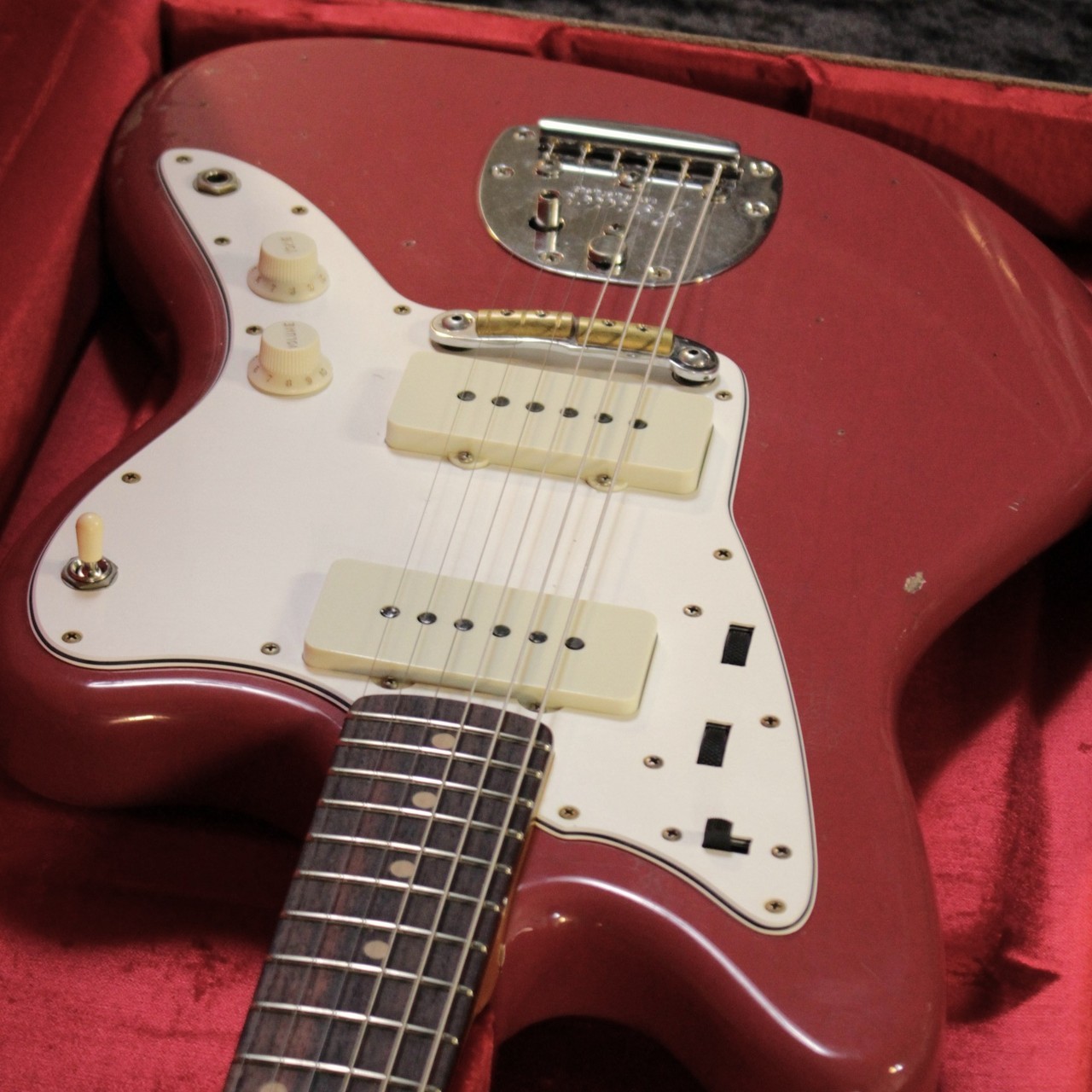 Fender Custom Shop 1963 Jazzmaster Relic Aged Cimmaron Red #CZ590931 3.75kg