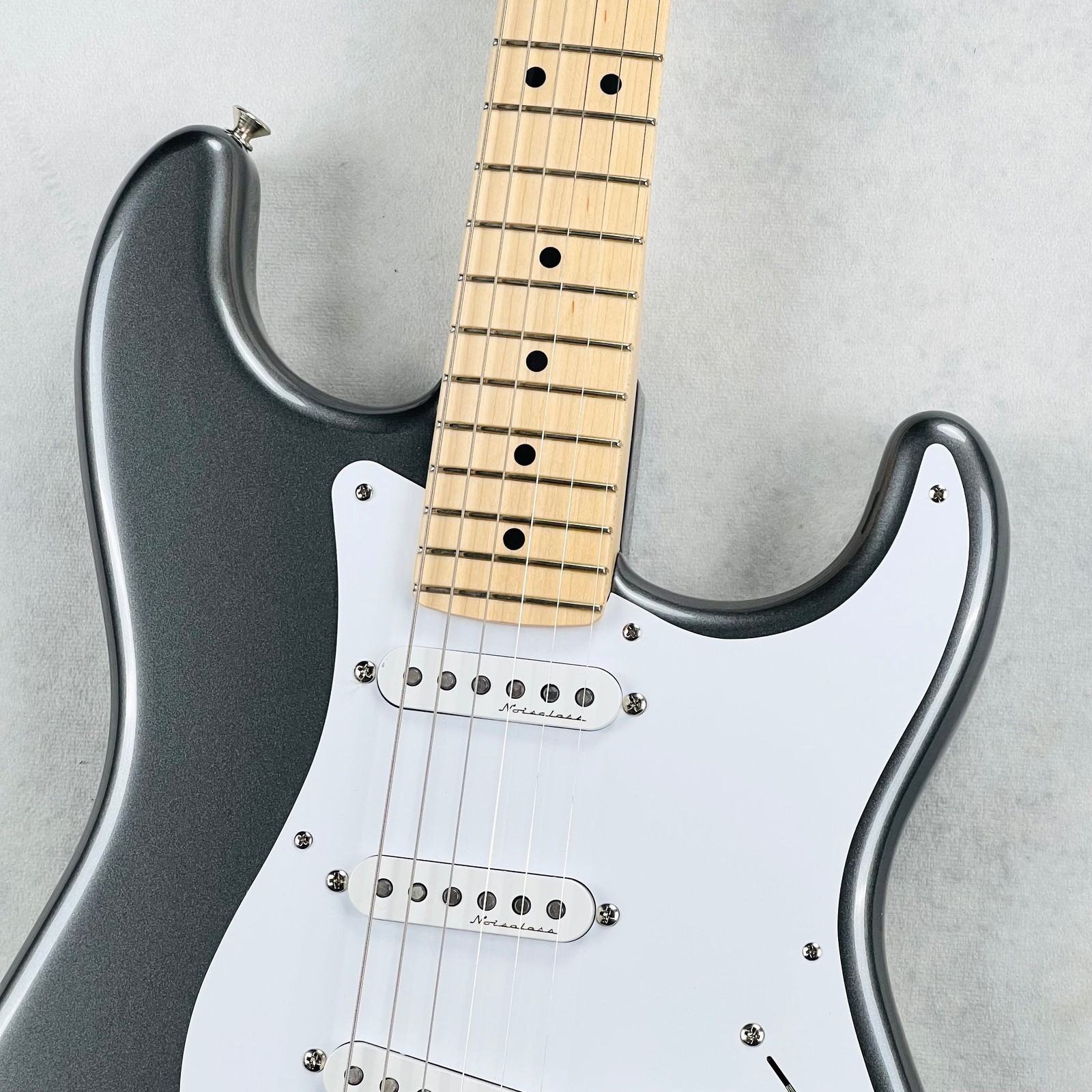 Fender Eric Clapton Signature Stratocaster 2017 – Pewter