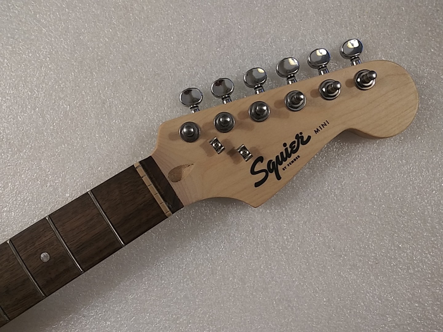 MINI SQUIER BY FENDER 2020 ELECTRIC GUITAR STRAT NECK ICS20048090 ROSEWOOD SQ13