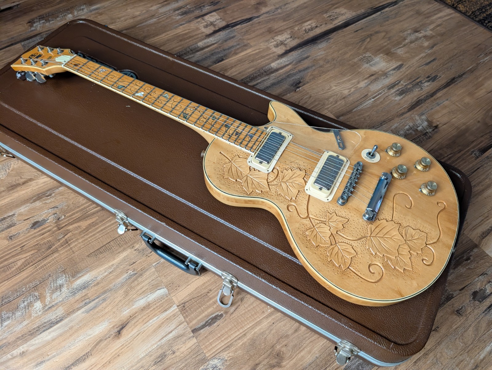 Electra 2258 Tree Of Life Set Neck Electric Guitar ?Prototype? 1970s W/OHSC