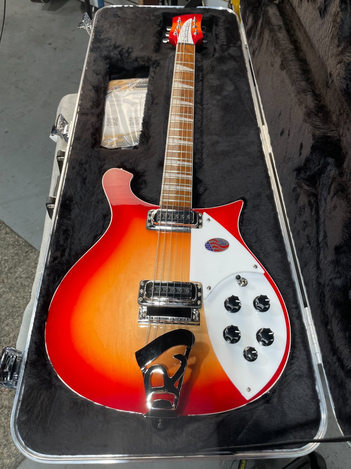 Rickenbacker 620 Electric Guitar – Fireglo w/OHSC #689