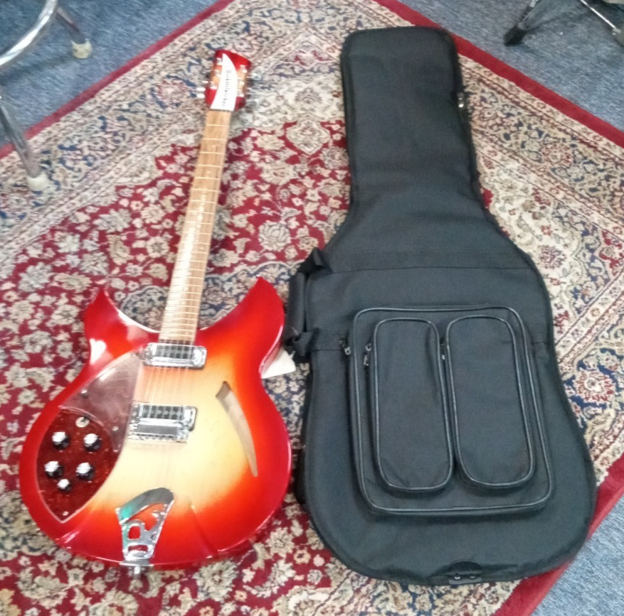 Rickenbacker Left-handed 330 Fireglo SEMI HOLLOW BODY ELECTRIC GUITAR 2015