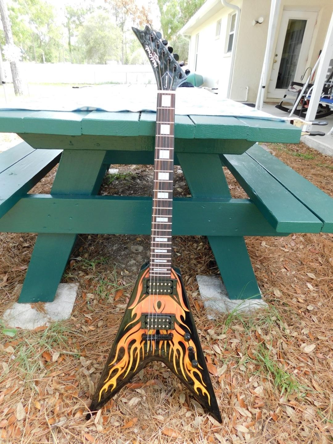 Westcreek Cerberus Set Neck Flying V, Coil Splitting,Capacitor Upgrade, Cool