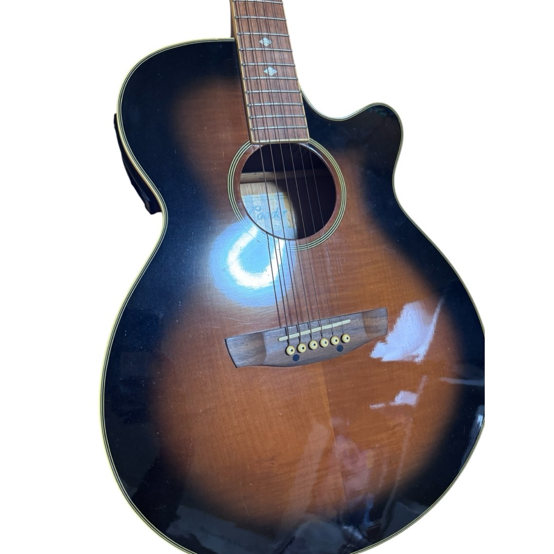 takamine cooder TCP-550VTS with hard case