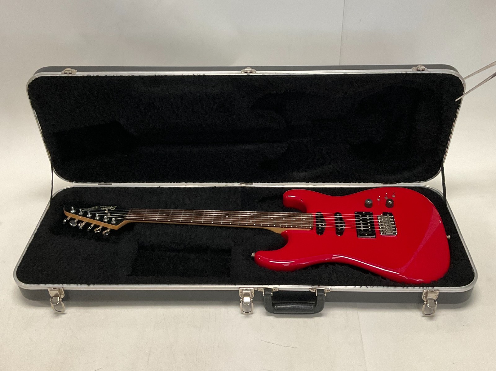 Vintage 1986 Squier Contemporary Fender Stratocaster Electric Guitar Red Japan