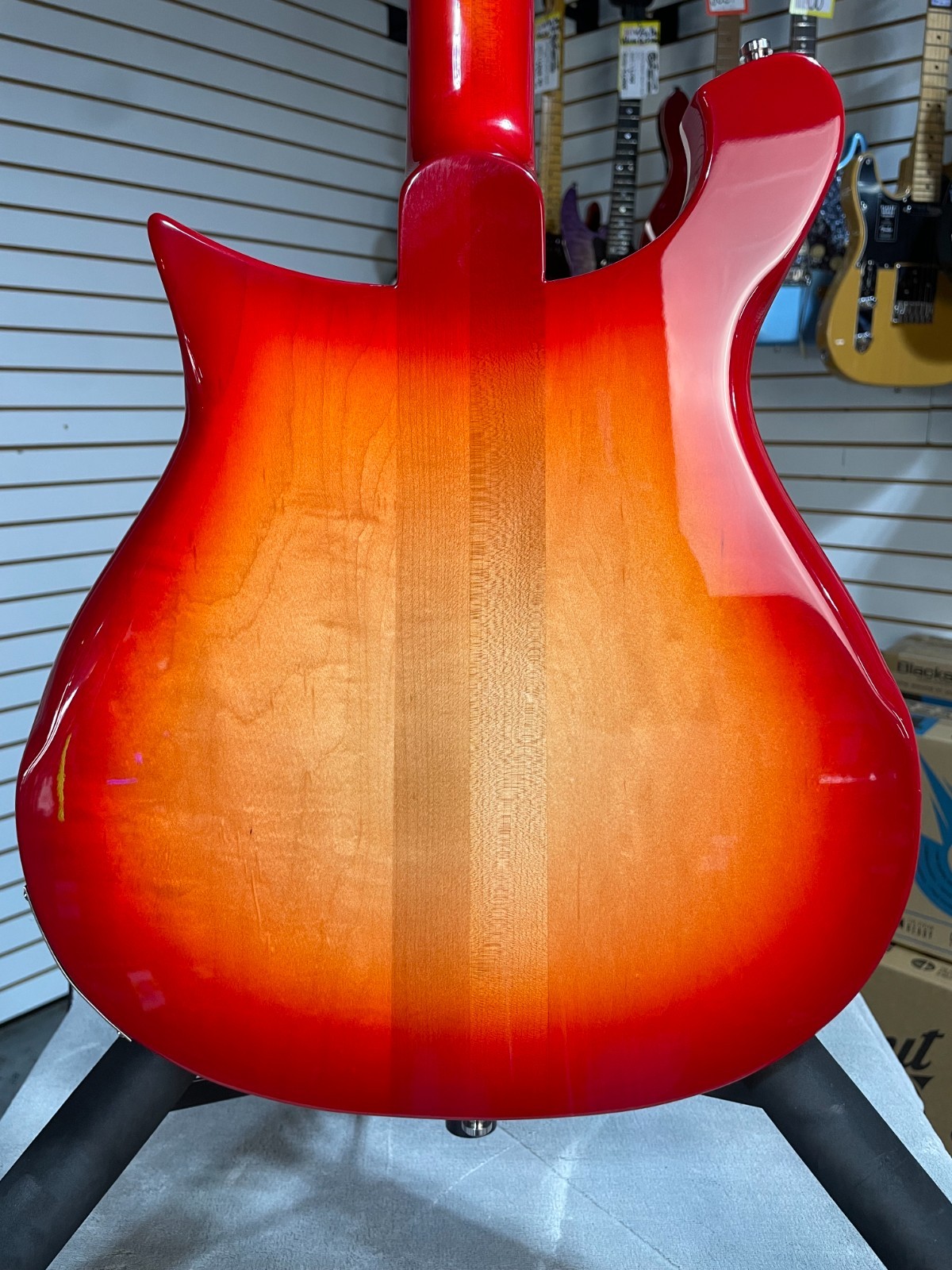 Rickenbacker 620 Electric Guitar – Fireglo w/OHSC #689