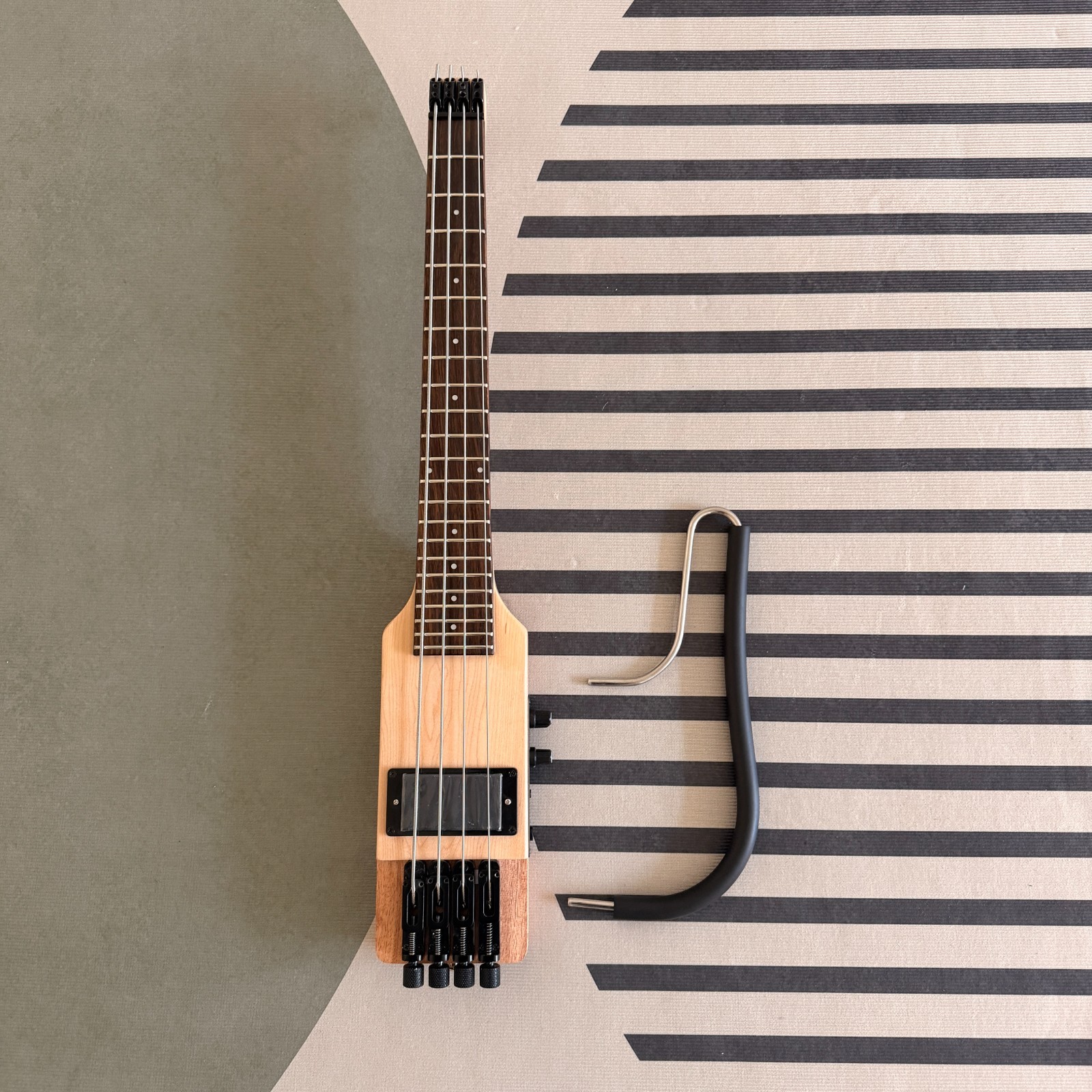4string electric silent travel bass Short Scale Length headless portable Natural