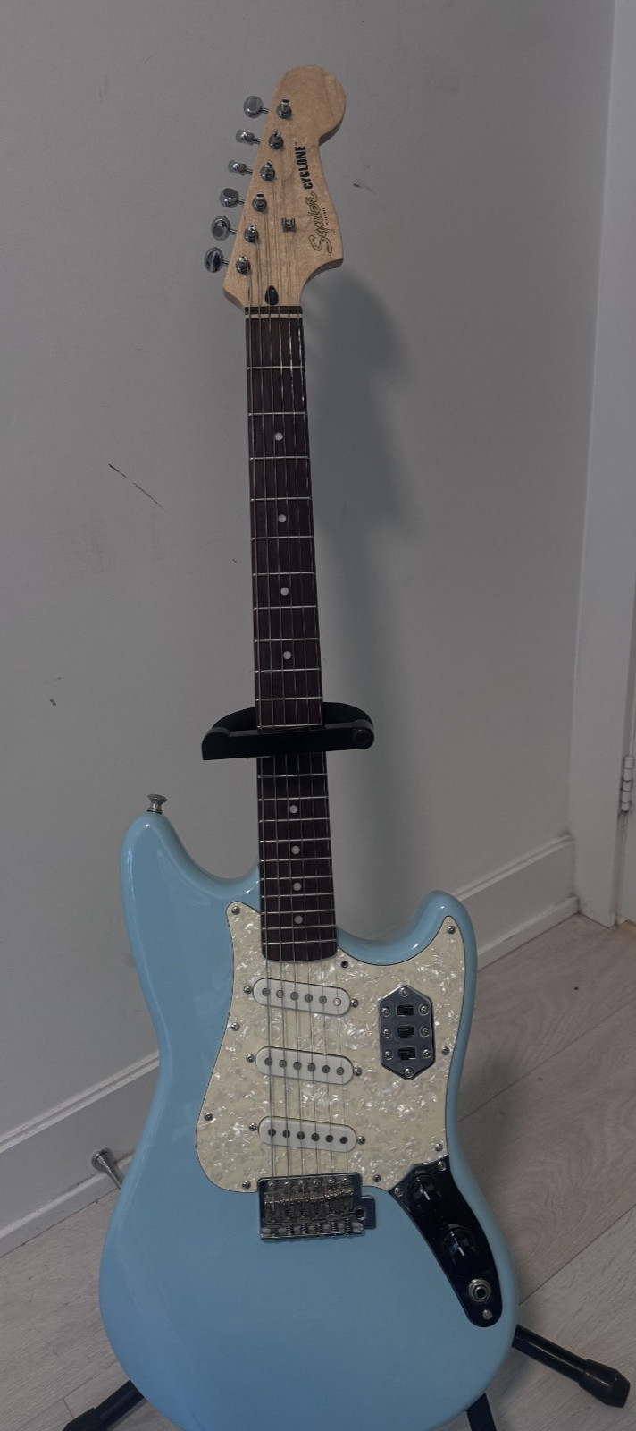 Rare & Discontinued Squier Cyclone – Sonic/Light Blue (Short Scale)