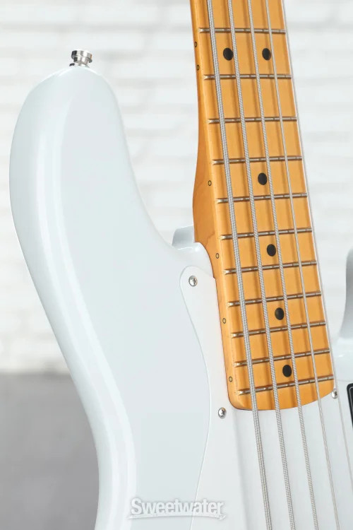 Fender American Ultra II Jazz Bass V – Avalanche, Maple Fingerboard
