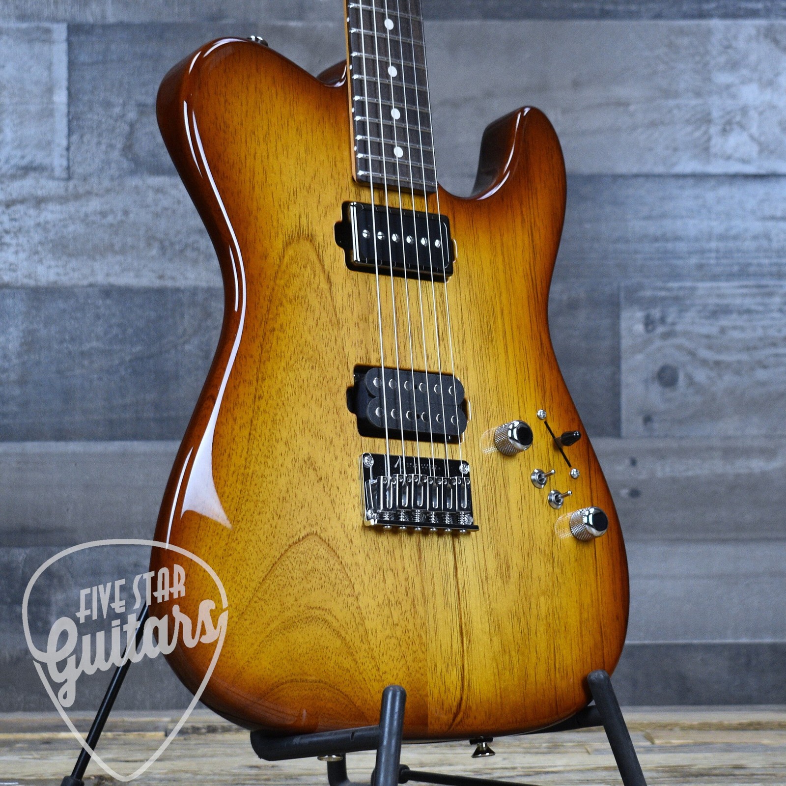 Tom Anderson Cobra Special – Natural Autumn Burst with Gig Bag