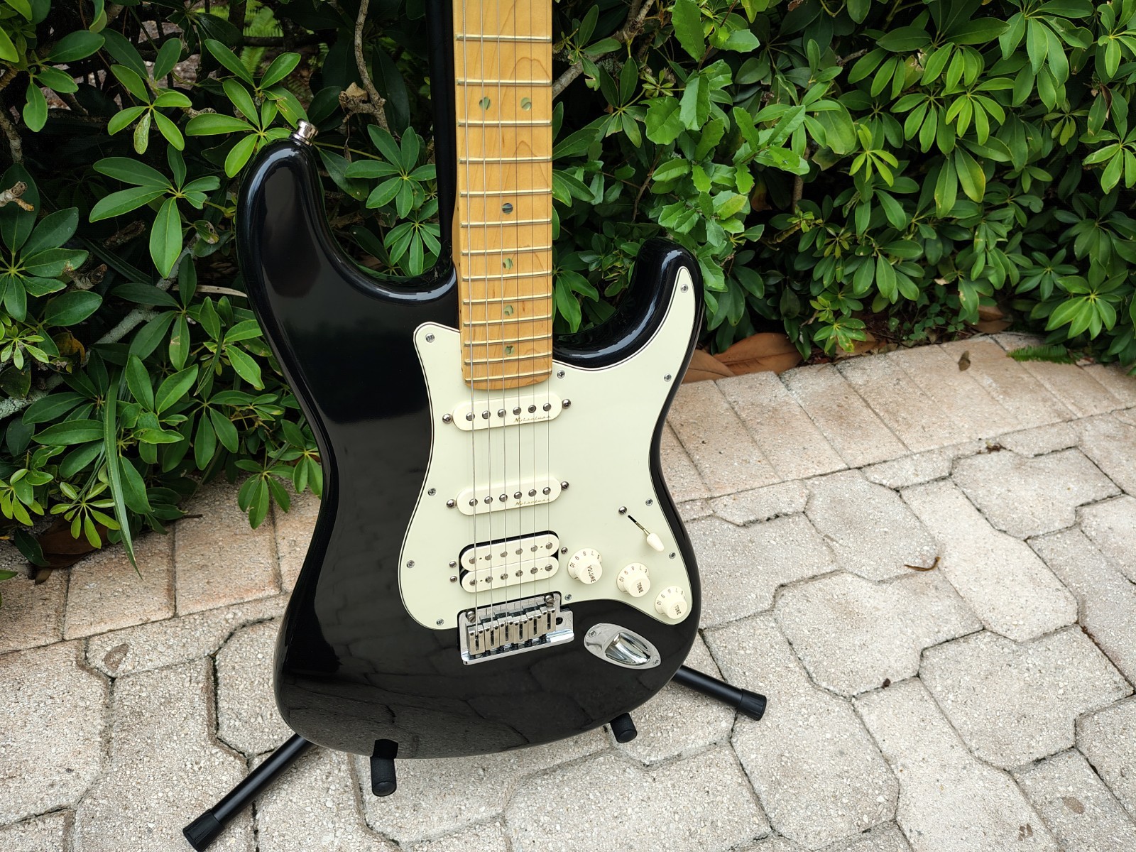 2002 Fender American Deluxe Stratocaster Black Fat Strat *UNPLAYED*