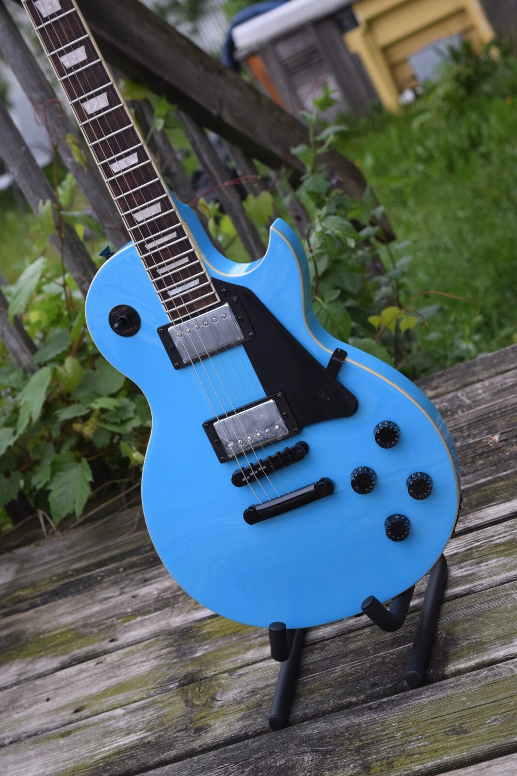 Electric Guitar Mahogany Body Maple Top Metallic Blue (Groove Canadian Brand)