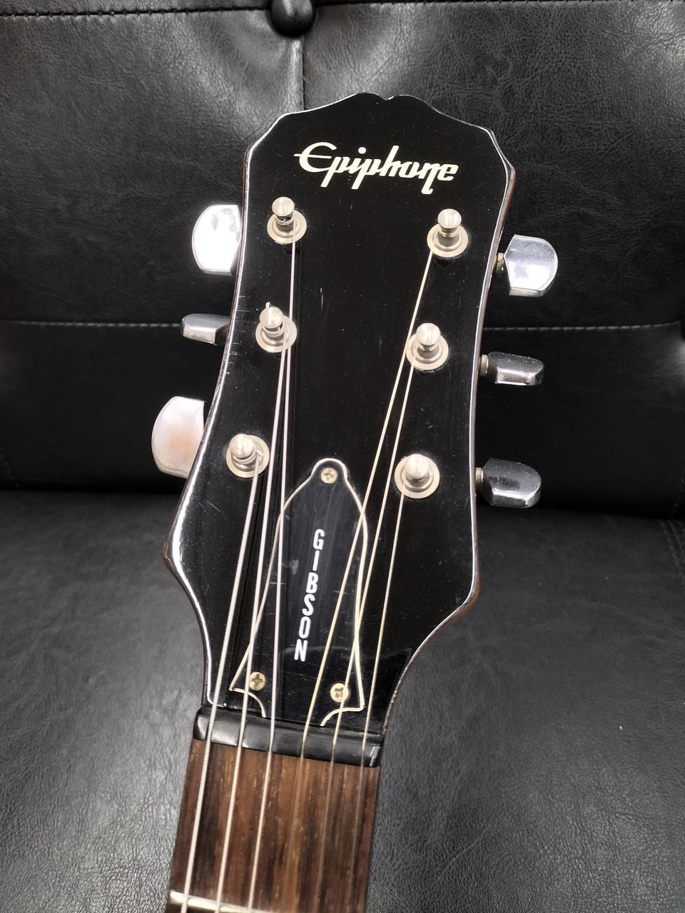 EPIPHONE LP-100 Electric Guitar-02