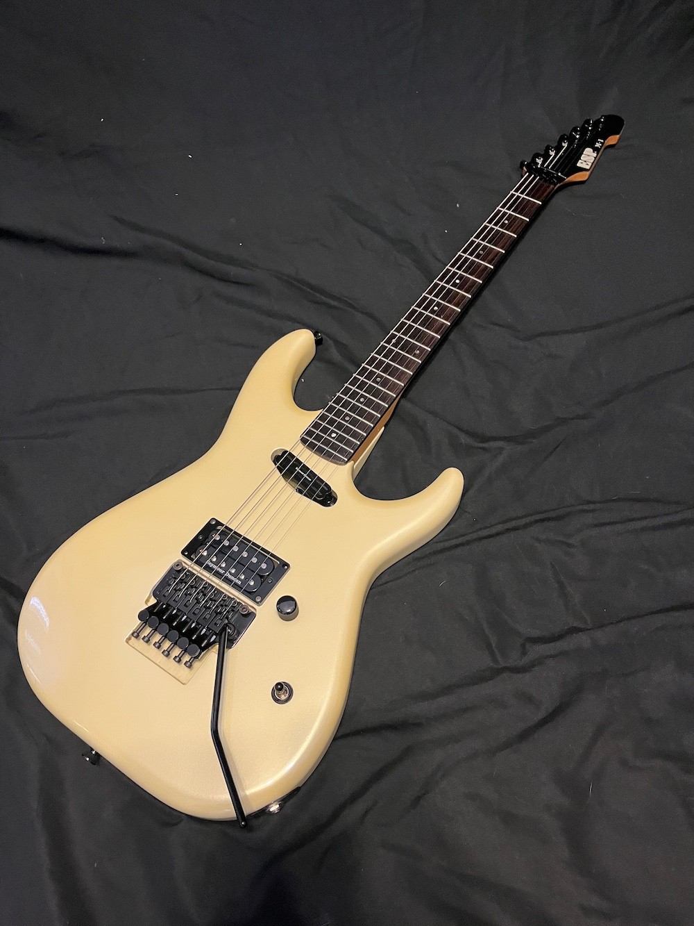 Rare 1991 Vintage ESP M-1 Guitar H/S in Pearl White W/Case Queensryche Vibe!