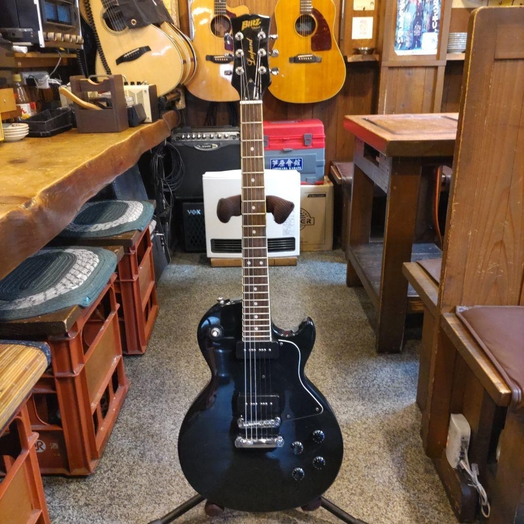 Blitz Leopard P-90 Electric Guitar Black Used