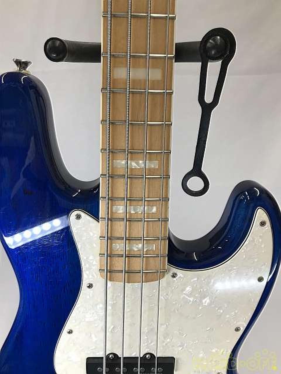 Squier FSR Vintage Modified 77 Jazz Bass Blue Duncan Designed Pickups Japan JP