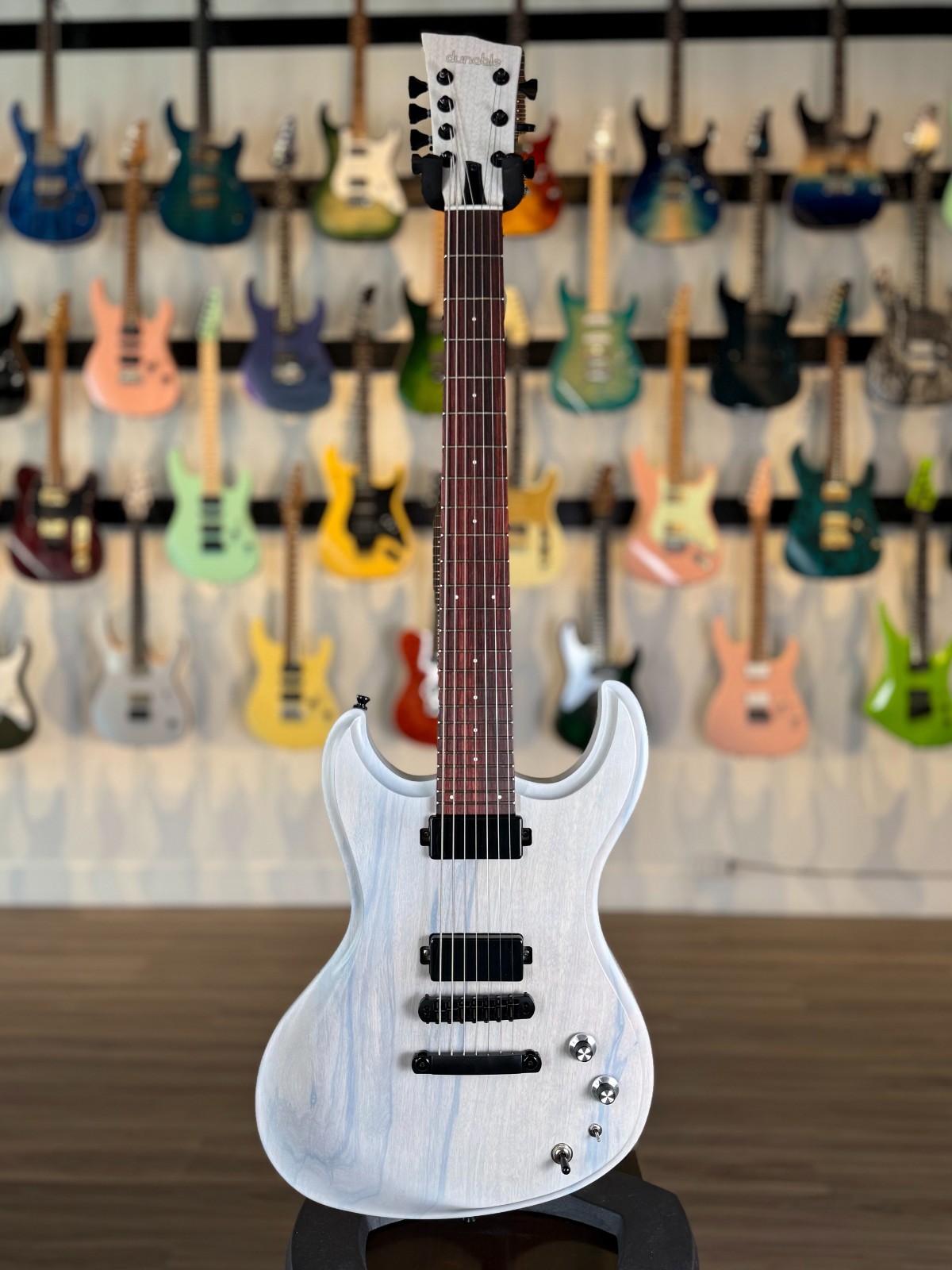 Dunable Gnarwhal 7 USA Custom Shop – Trans White