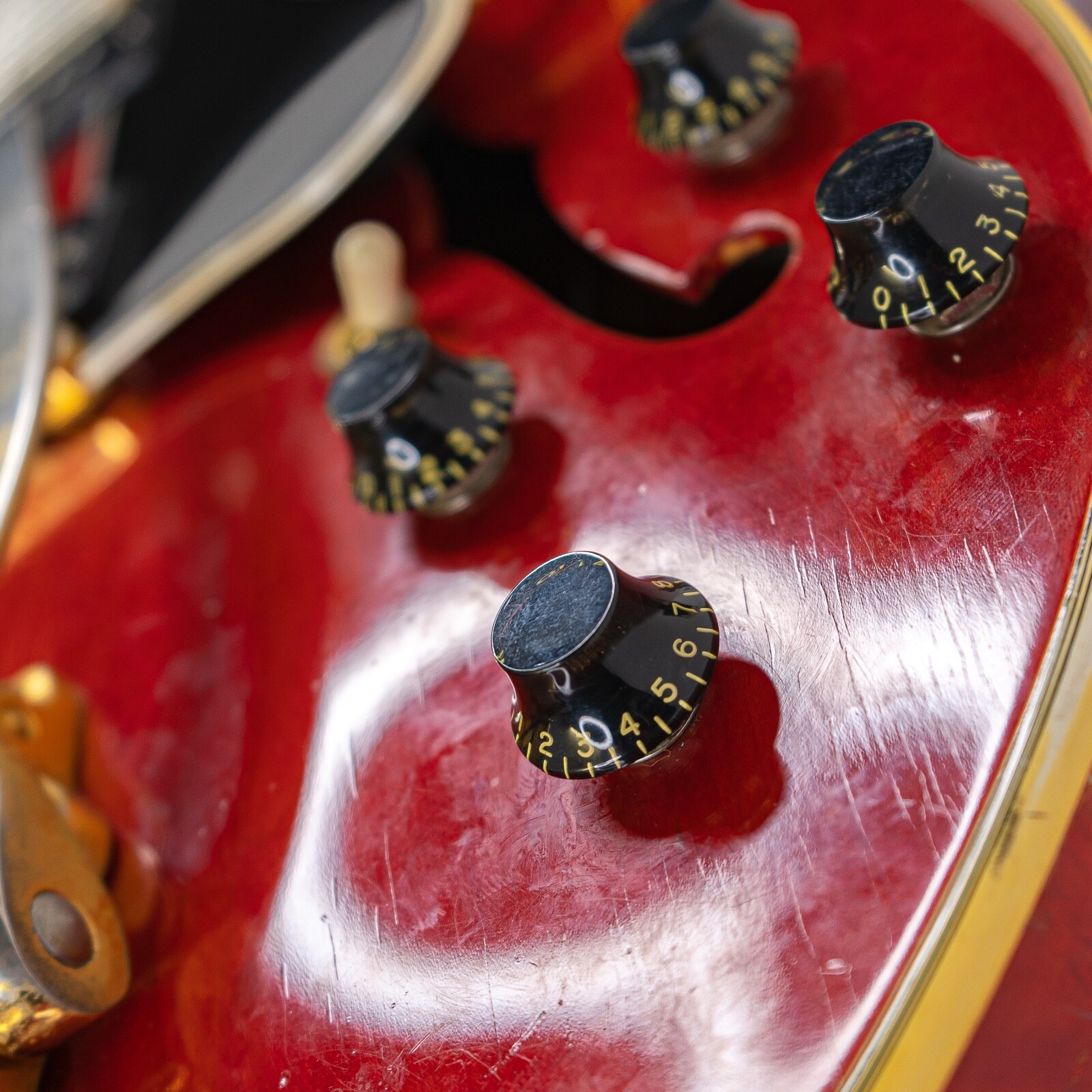 1960 Gibson ES-355 TD Cherry Mono w/ Factory Bigsby, Period-Correct HSC