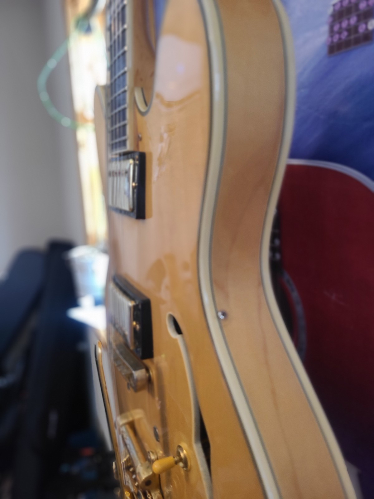 Epiphone Sheraton Hot Rodded – Antiquity Pickups & Bigsby Tremelo + Case