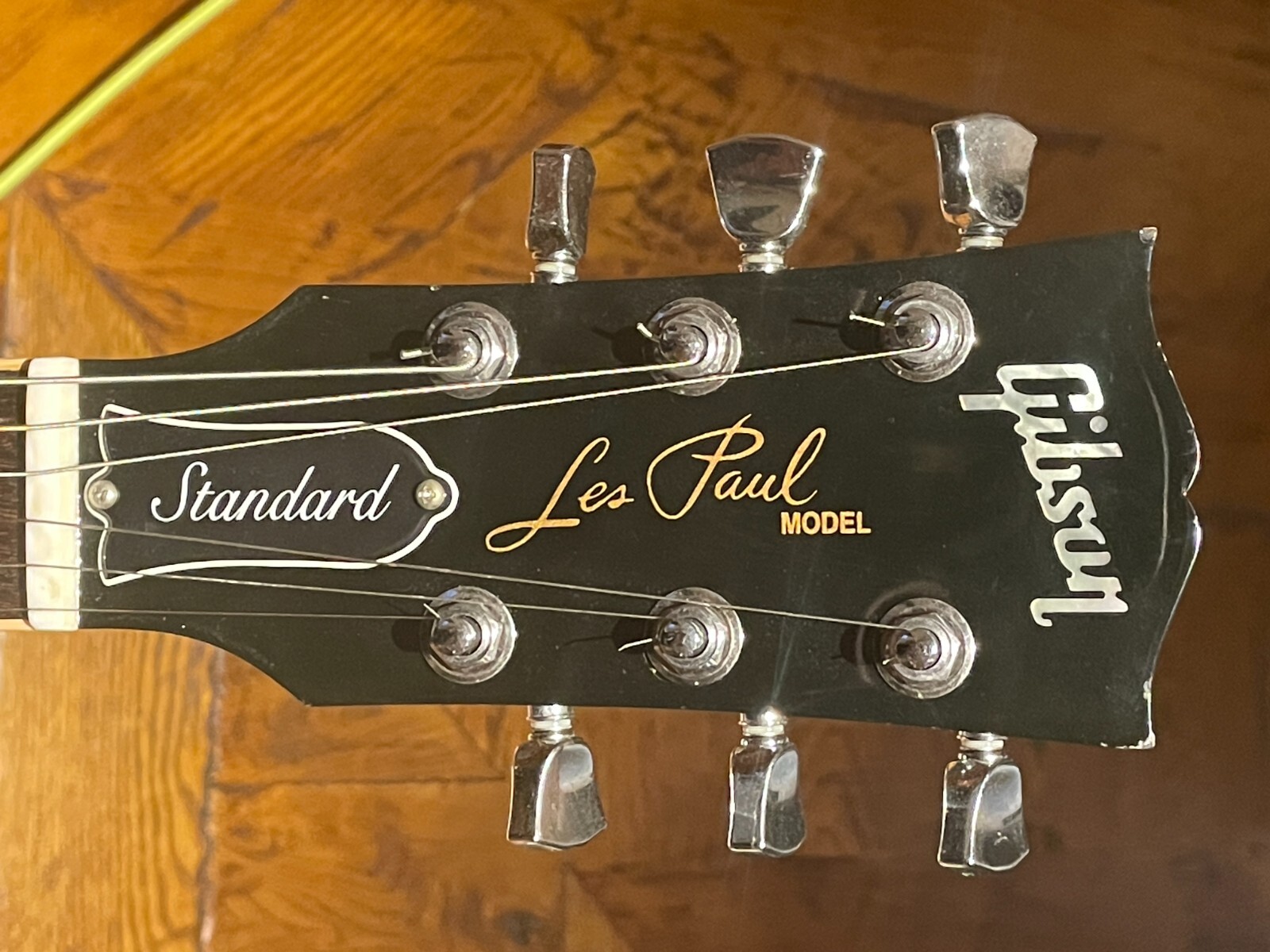 LES PAUL STANDARD