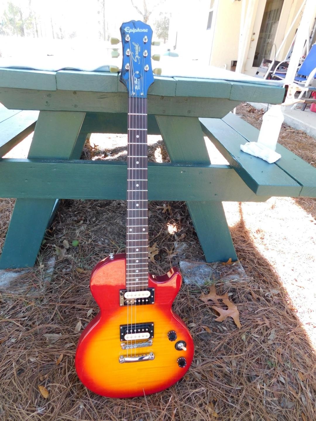 Epiphone LP Special , Hot Zebra Pickups, Coil Splitting ,Better Tuners, Nice