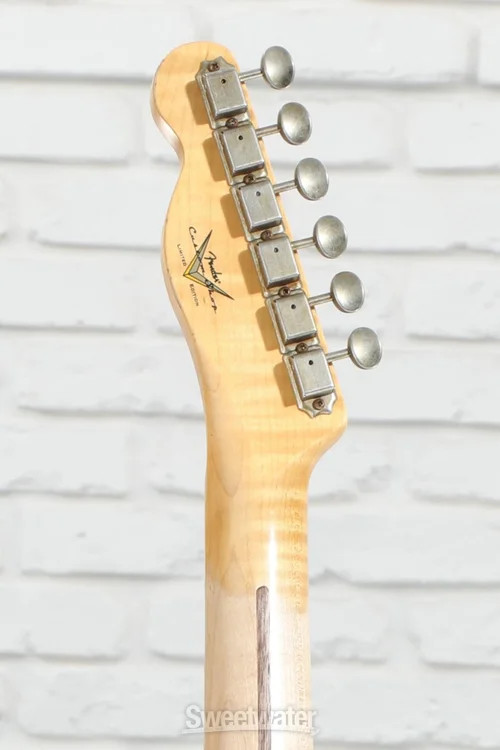 Fender Custom Shop Limited-edition Dual P-90 Telecaster Relic – Aged Blue Floral