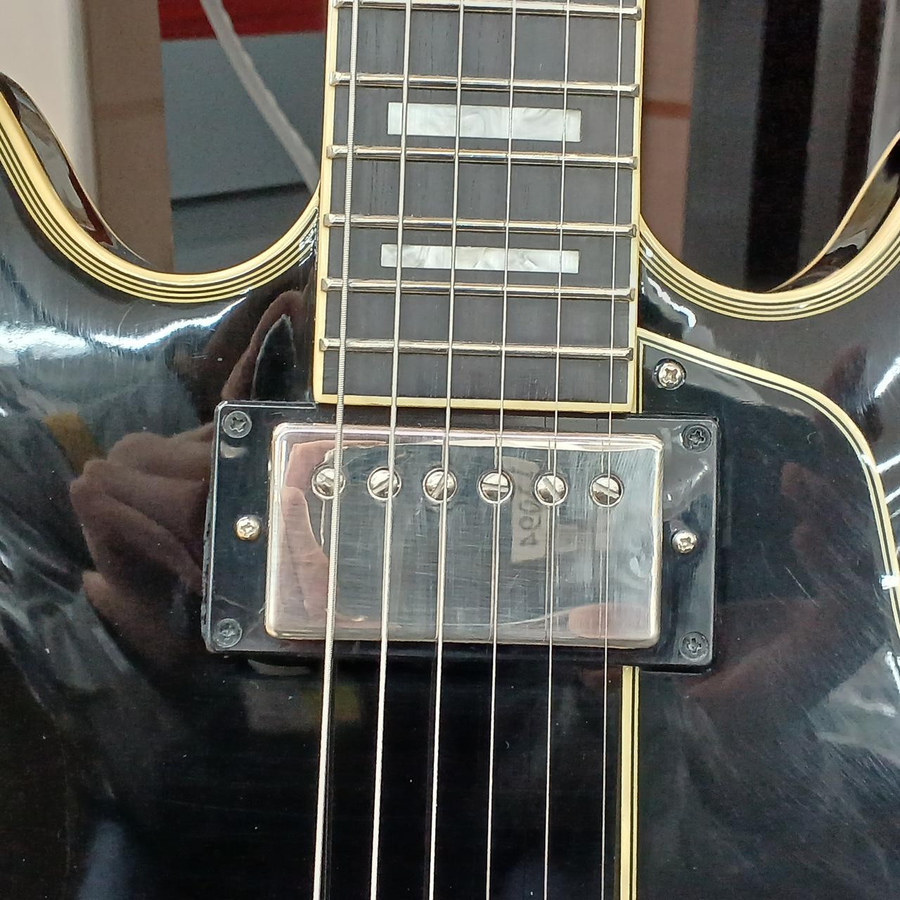 EPIPHONE SHINICHI UBUKATA ES 355 Semi-aco SHINICHI UBUKATA ES 355