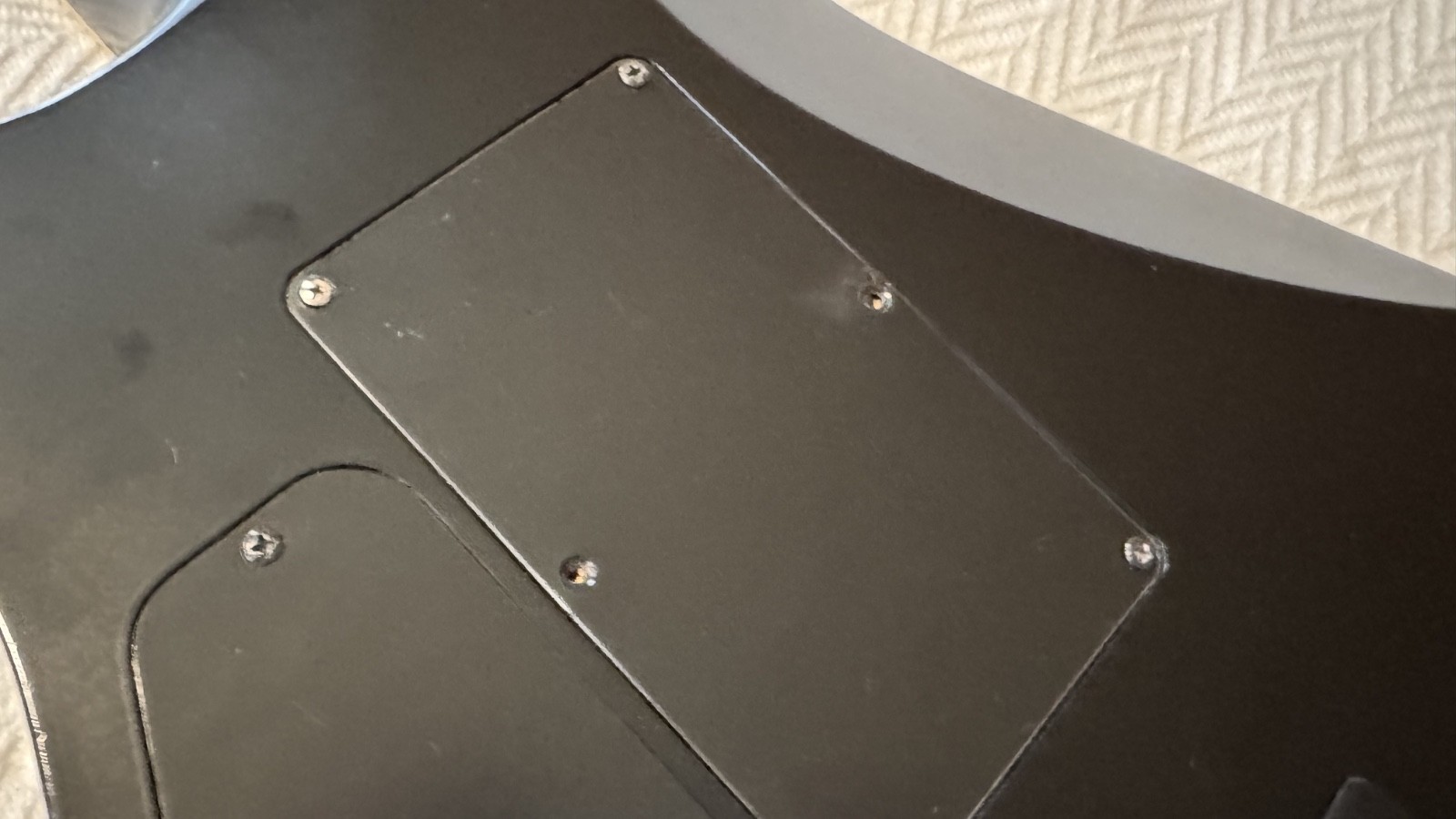 Jackson SLATXMG3-6 Active EMG’sUS NeckThru