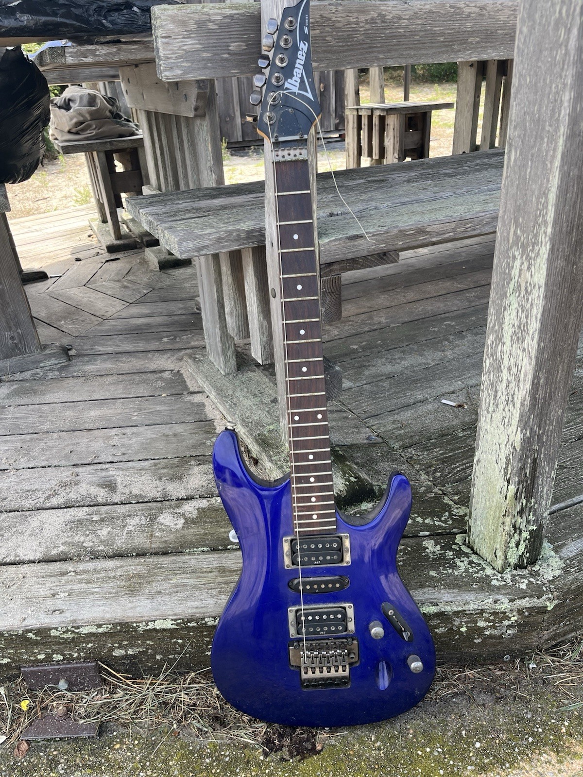 IBANEZ HEAVY METAL ELECTRIC GUITAR IN BRIGHT BLUE, Good Cond