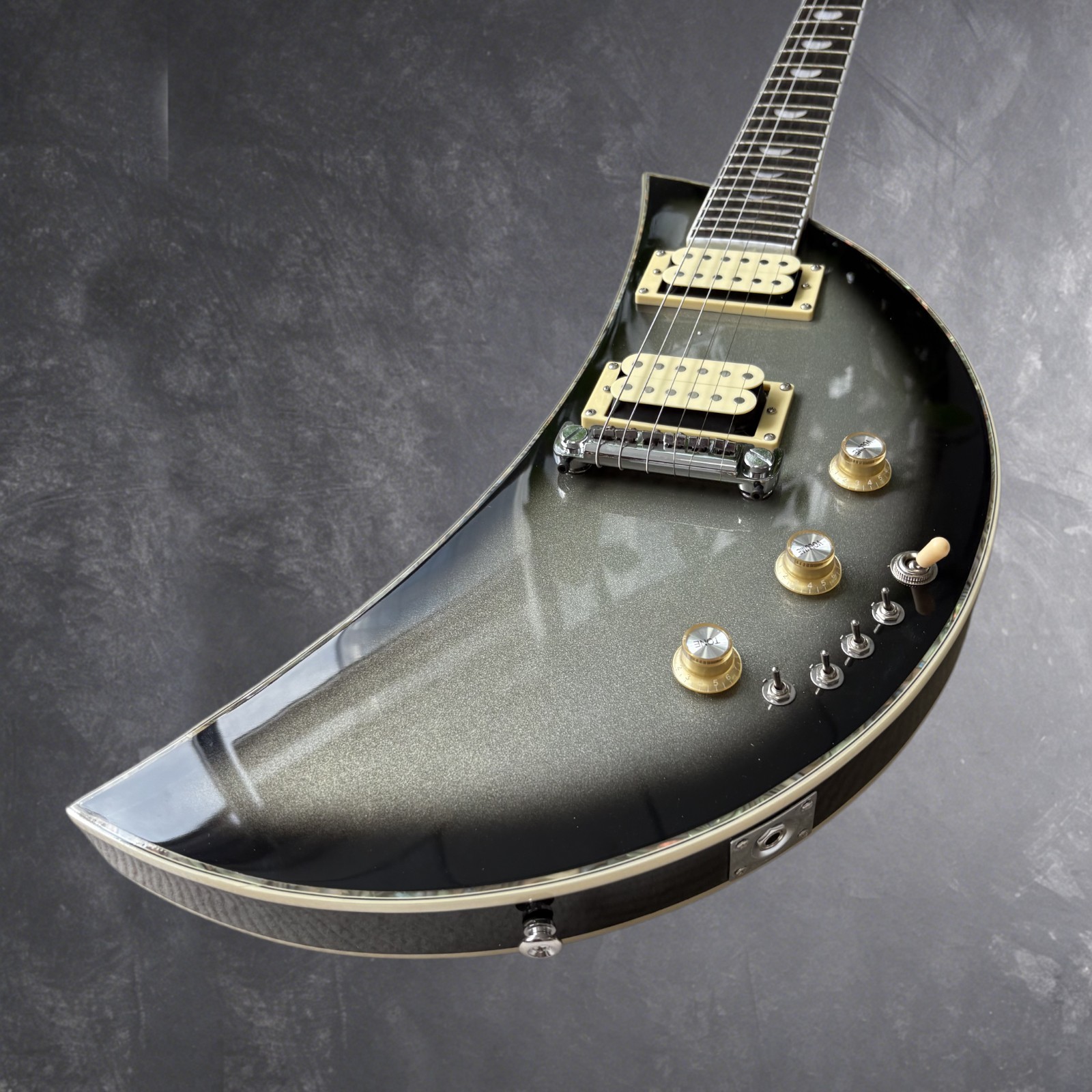 Ship US Custom Moon VB Electric Guitar Rosewood Fingerboard Crescent inlay